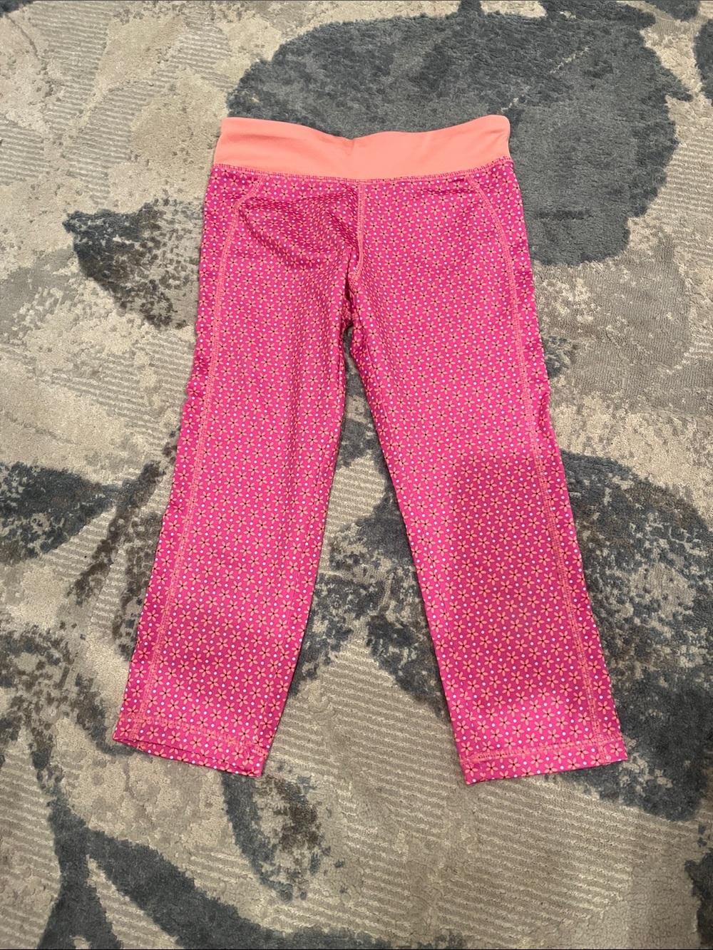 gymgo Pink Girls' Athletic Shorts (M 7-8)